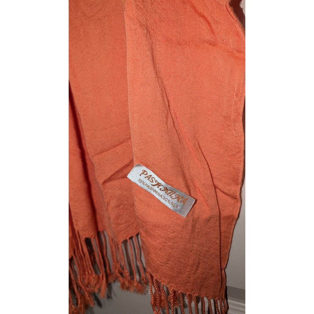 Pashmina Silk Blend Scarf 70% Pashmina 30% Silk - Picture 2 of 5